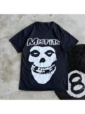 Y2K Misfits Grunge Band Tee
